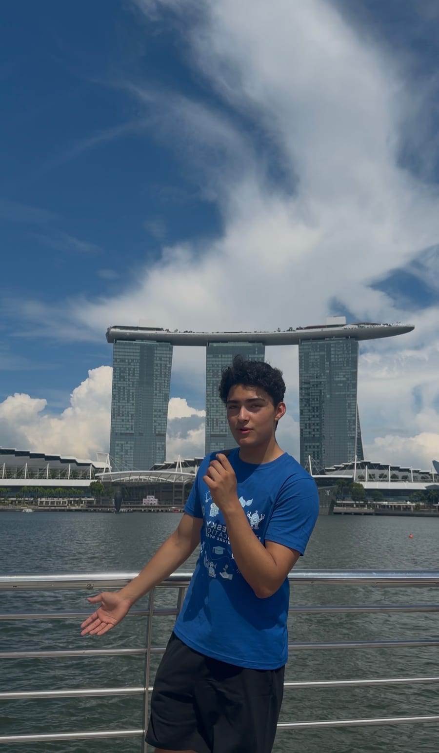 Frente a Marina Bay Sands, en Singapur